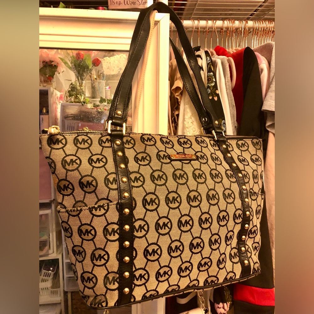 Michael Kors shoulder bag